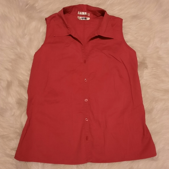 Sleeveless Old Navy Button Up Shirt - Picture 6 of 11
